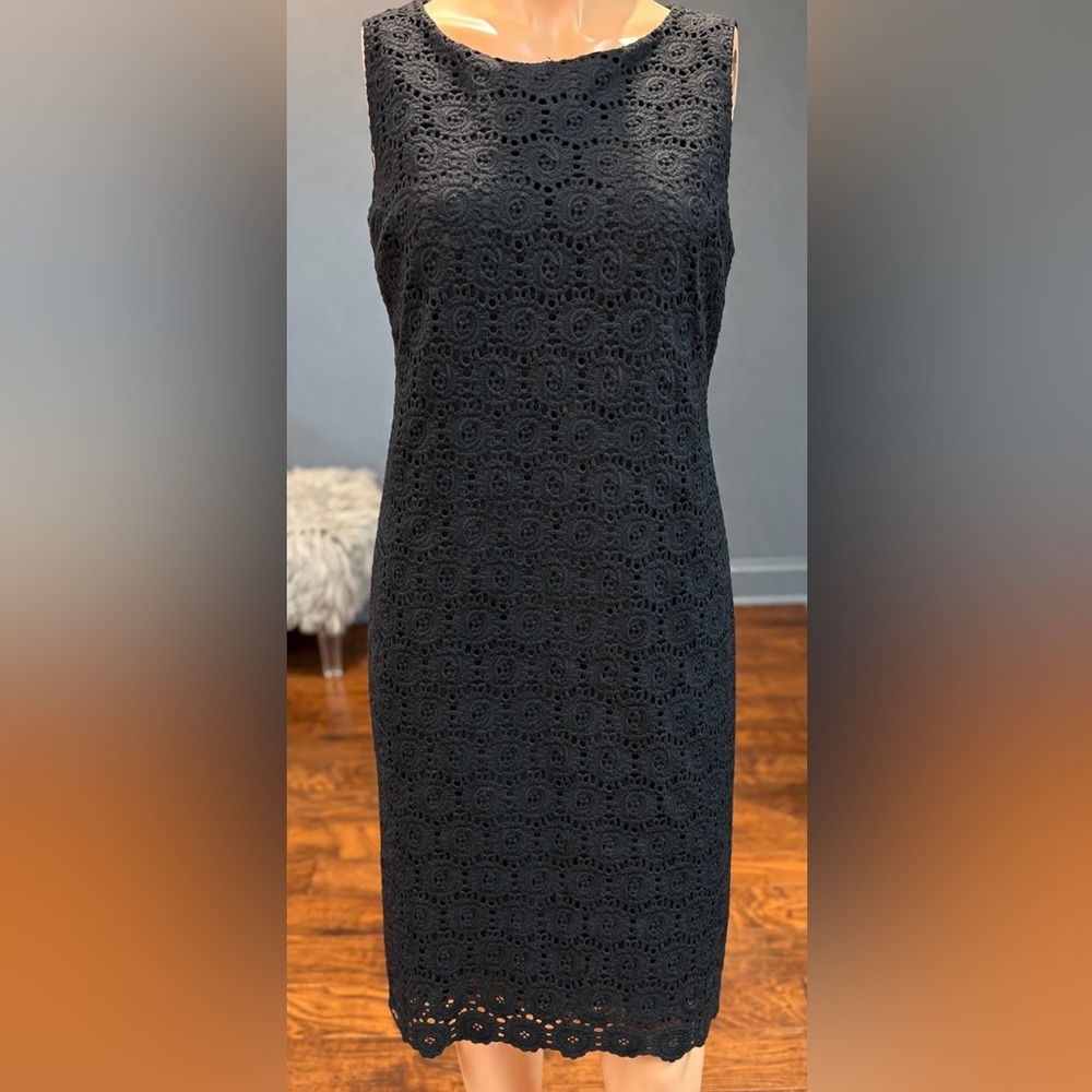 Peter Nygard Black Eyelet Sheath Dress Sleeveless Women’s Size 10